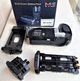 MEIKE MK-D300 BATTERY GRIP COMPATIBILE NIKON D300-D300S-D700 USATO C/NUOVO IMBALLO INCLUSI 3 P/BATT.EN-EL3E STILO AA-EN-EL4A