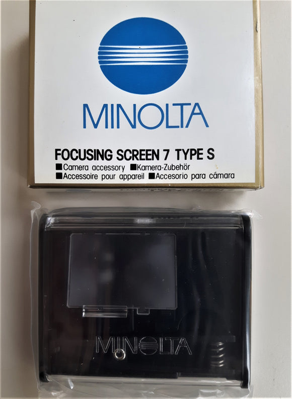 MINOLTA 8234-230  FOCUSING SCREEN 7 TYPE S  NUOVO (crocino) per fotocamera 9000AF.