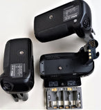 NIKON MB-D80 BATTERY GRIP Con Scatto Verticale X NIKON D80-D90 USATO OTTIMO STATO batterie al litio 1 o 2 o Stilo AA C/Portabatterie AA INCLUSO