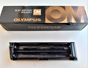 OLYMPUS OM  BATTERY HOLDER M-6V PORTABATTERIE RICAMBIO WINDER 1 OM USATO OTTIMO STATO IMB.