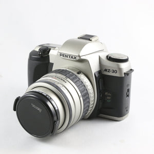 PENTAX MZ-30 Reflex Analogica AF Kit OB SMC FA. 35-80 F.4-5,6 + FLASH TTL AF 220 T